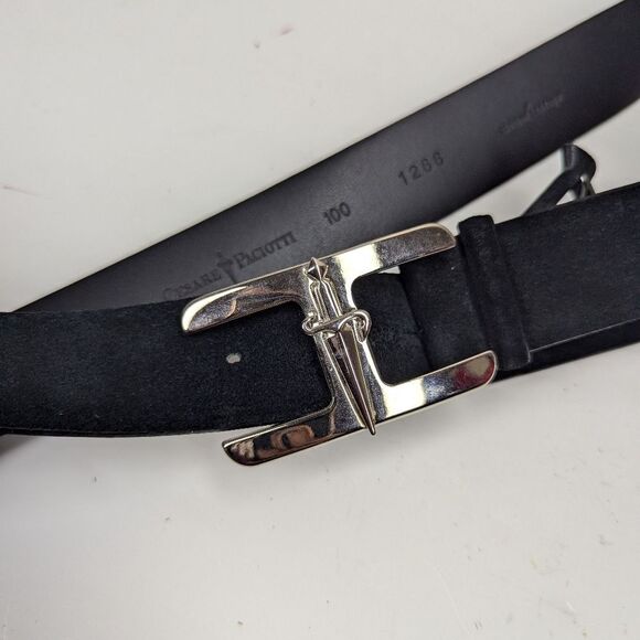 Cesare Paciotti Black Suede Belt – Iconic Dagger Buckle – Size 34–38 – Made in I - Picture 2 of 7